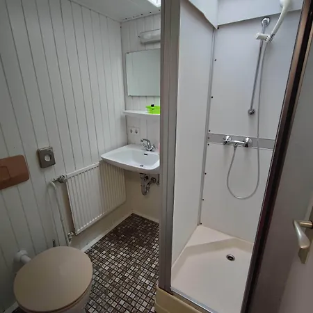 In Guest - Single With Shared Bathroom And Kitchen * Forbach