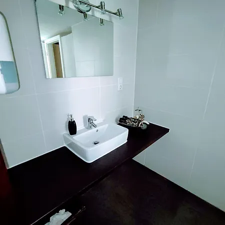In Guest - Single With Shared Bathroom And Kitchen Pensionat *